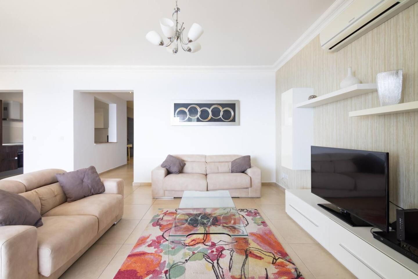 סליאמה Fort Cambridge Apartments By Homely מראה חיצוני תמונה