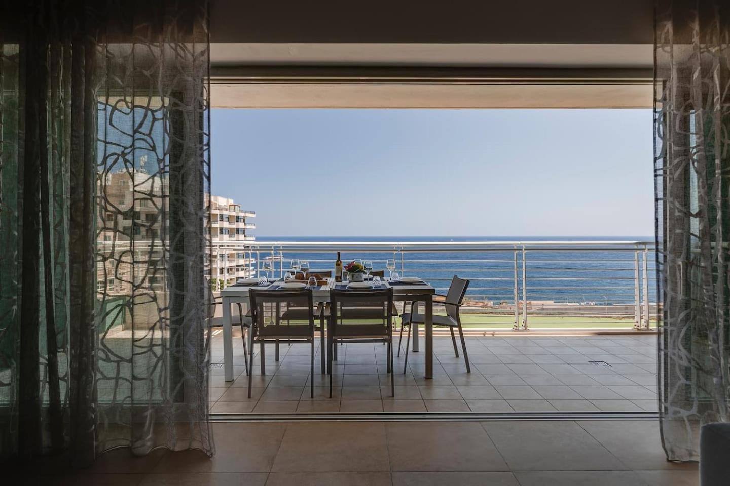 סליאמה Fort Cambridge Apartments By Homely מראה חיצוני תמונה