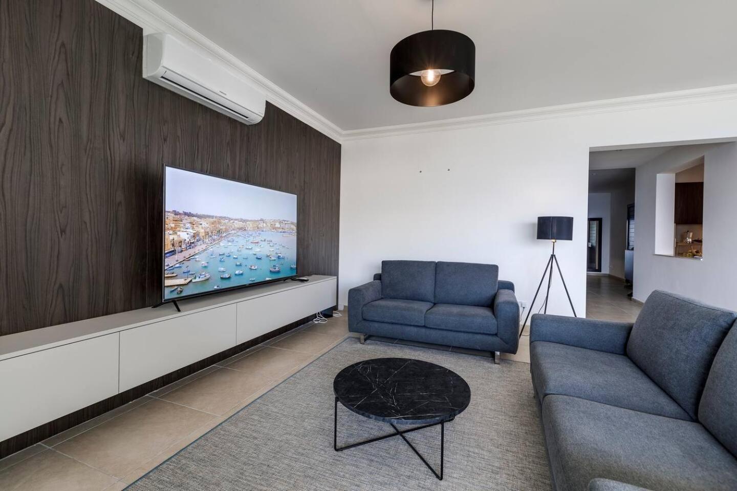 סליאמה Fort Cambridge Apartments By Homely מראה חיצוני תמונה