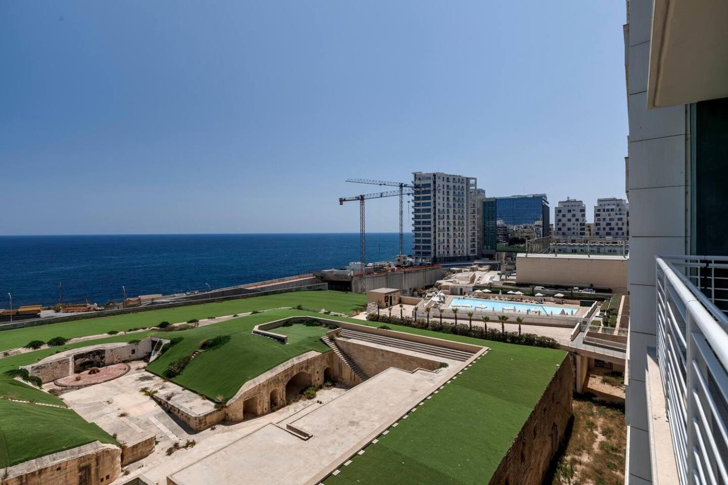 סליאמה Fort Cambridge Apartments By Homely מראה חיצוני תמונה