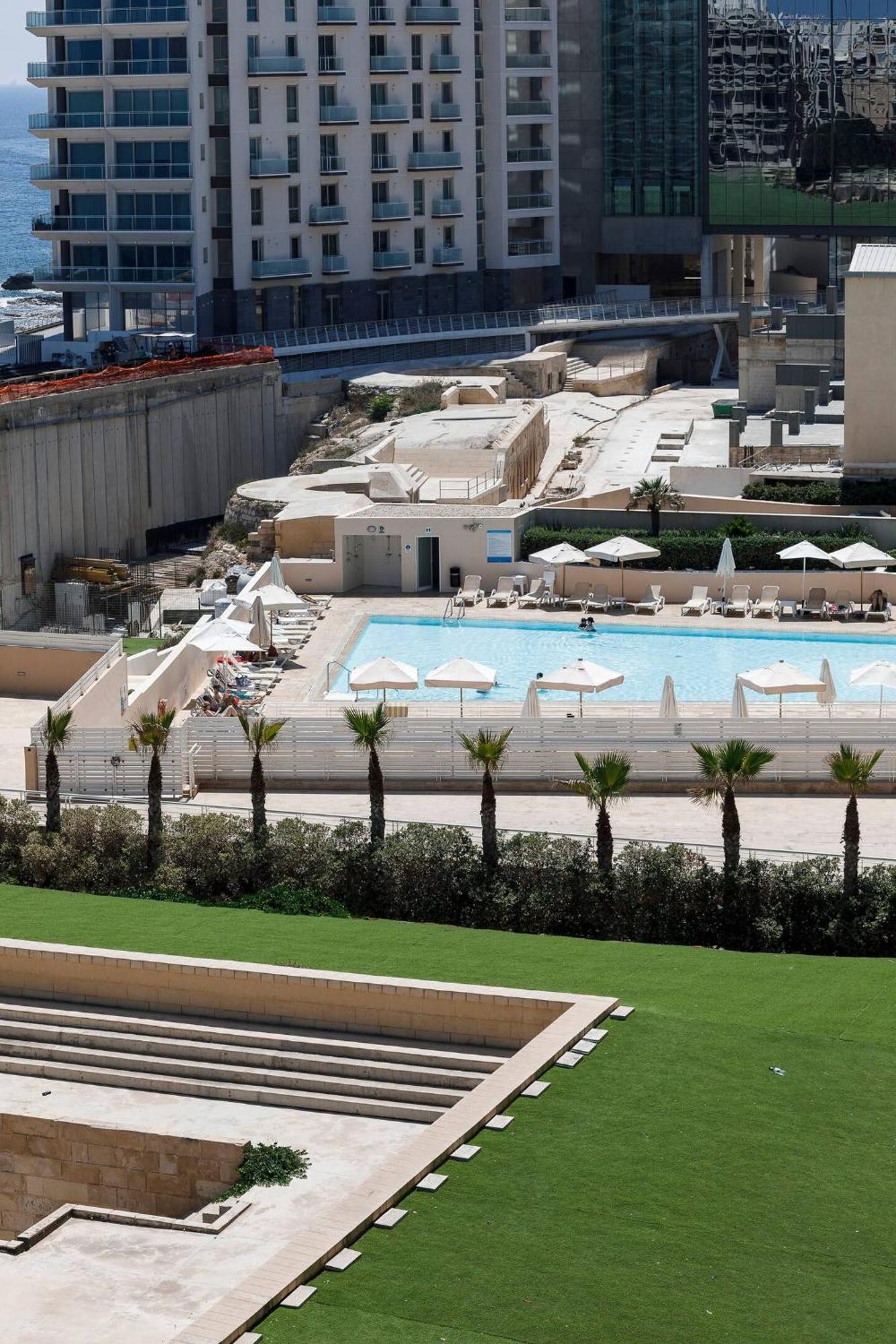 סליאמה Fort Cambridge Apartments By Homely מראה חיצוני תמונה