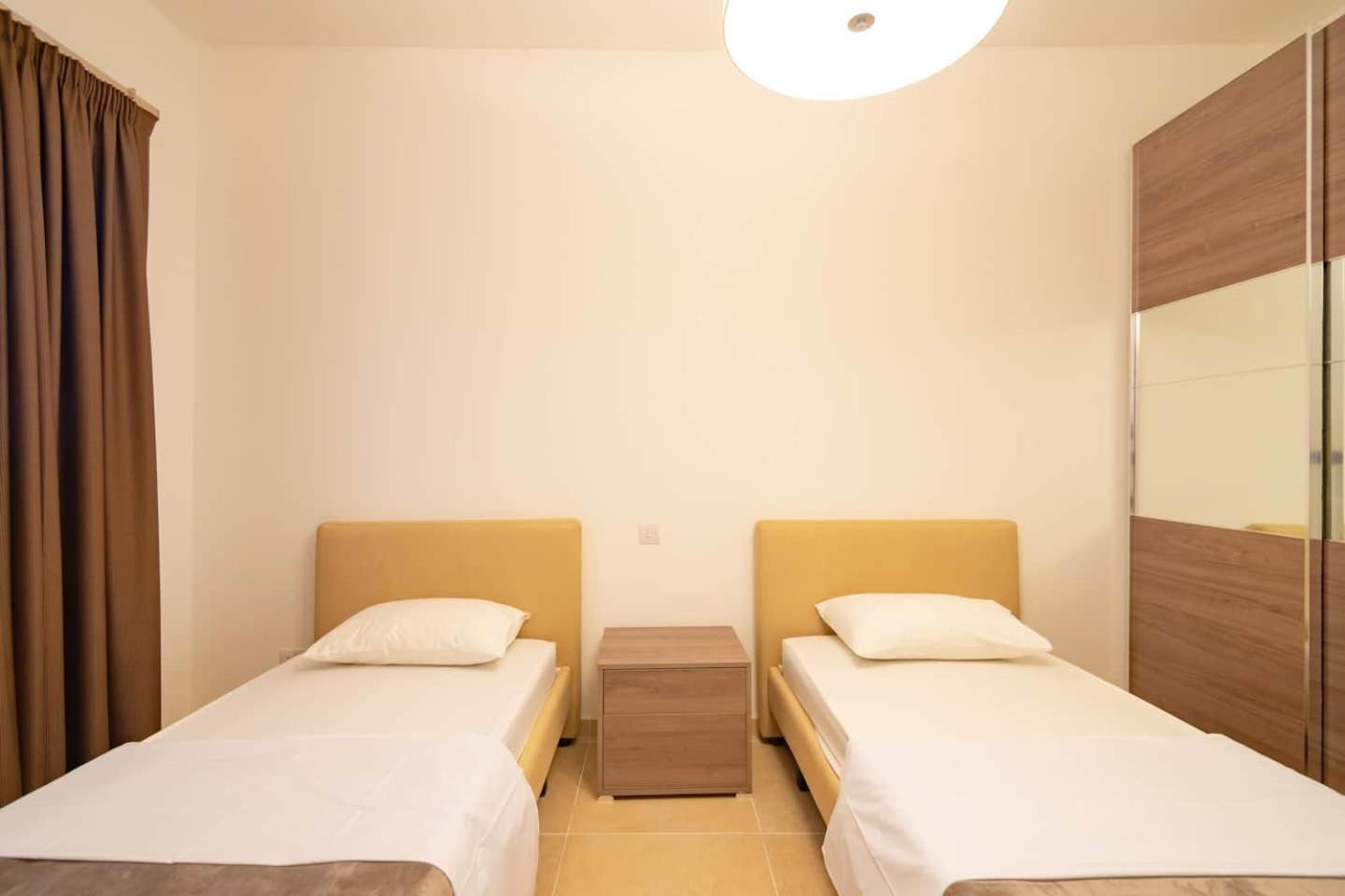 סליאמה Fort Cambridge Apartments By Homely מראה חיצוני תמונה
