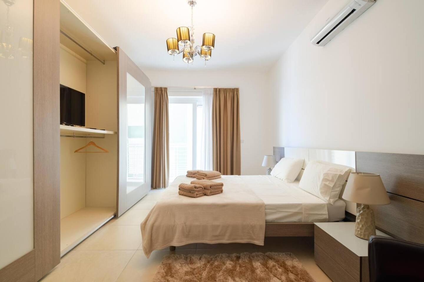 סליאמה Fort Cambridge Apartments By Homely מראה חיצוני תמונה