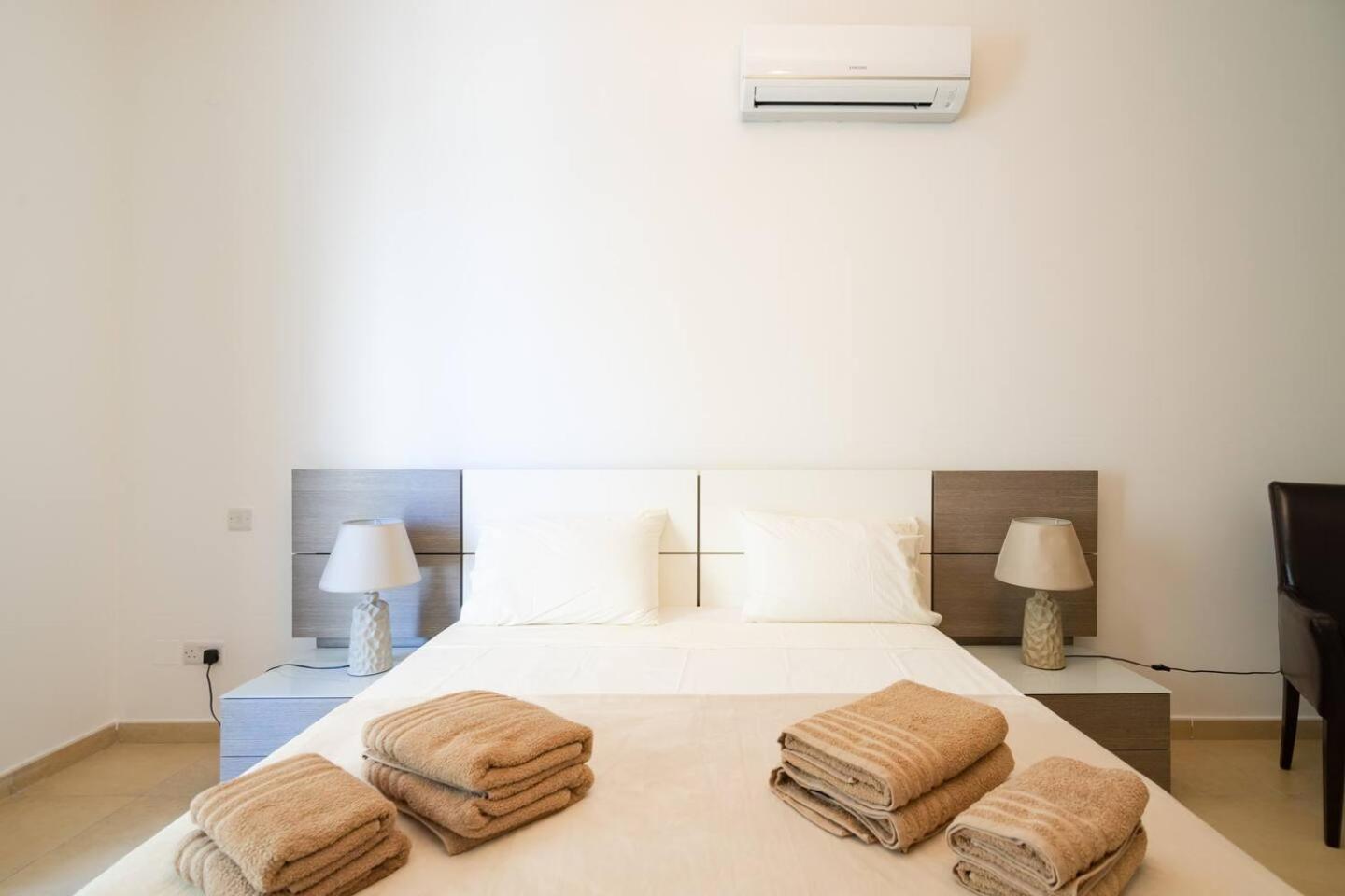 סליאמה Fort Cambridge Apartments By Homely מראה חיצוני תמונה