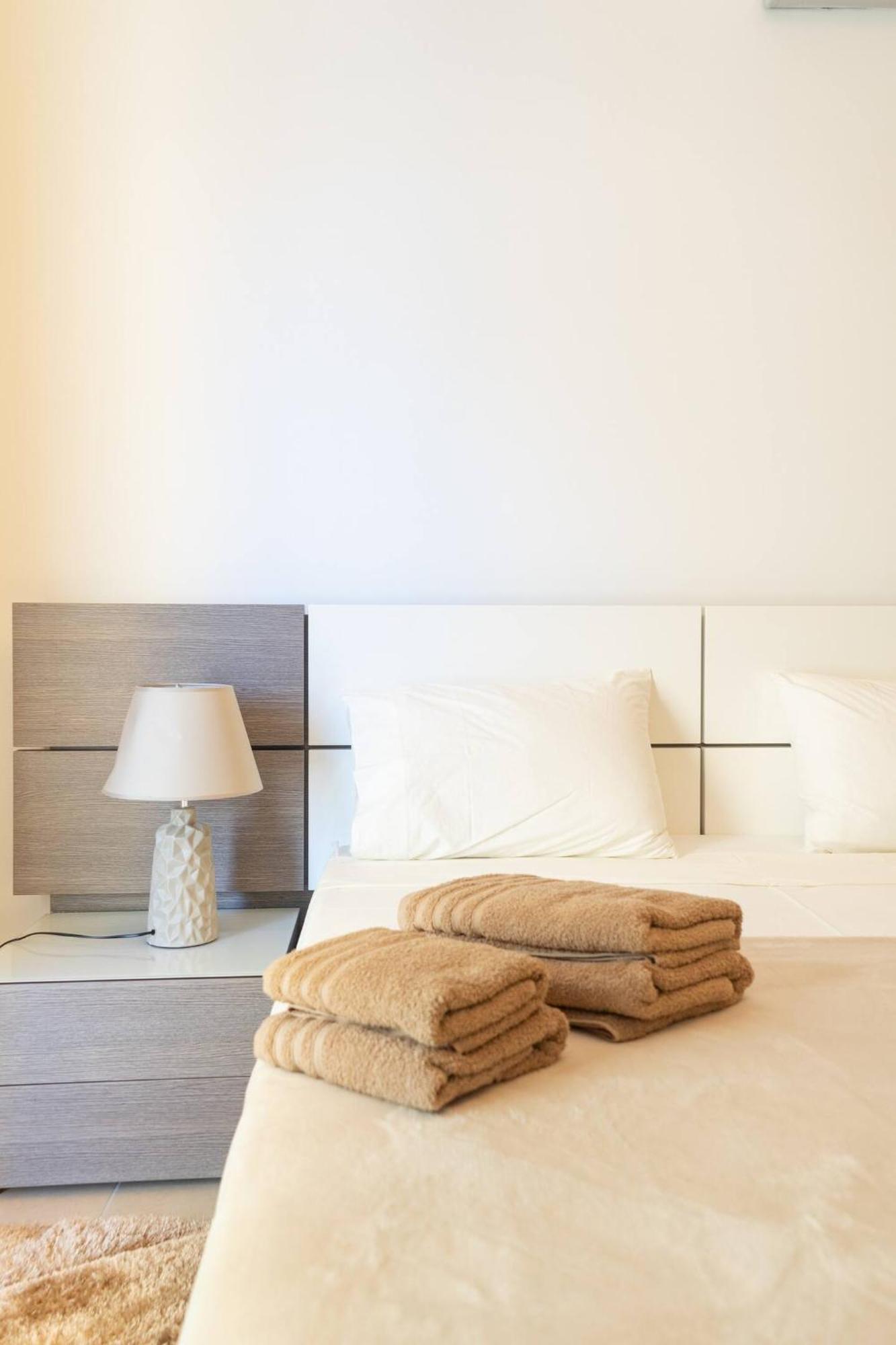 סליאמה Fort Cambridge Apartments By Homely מראה חיצוני תמונה