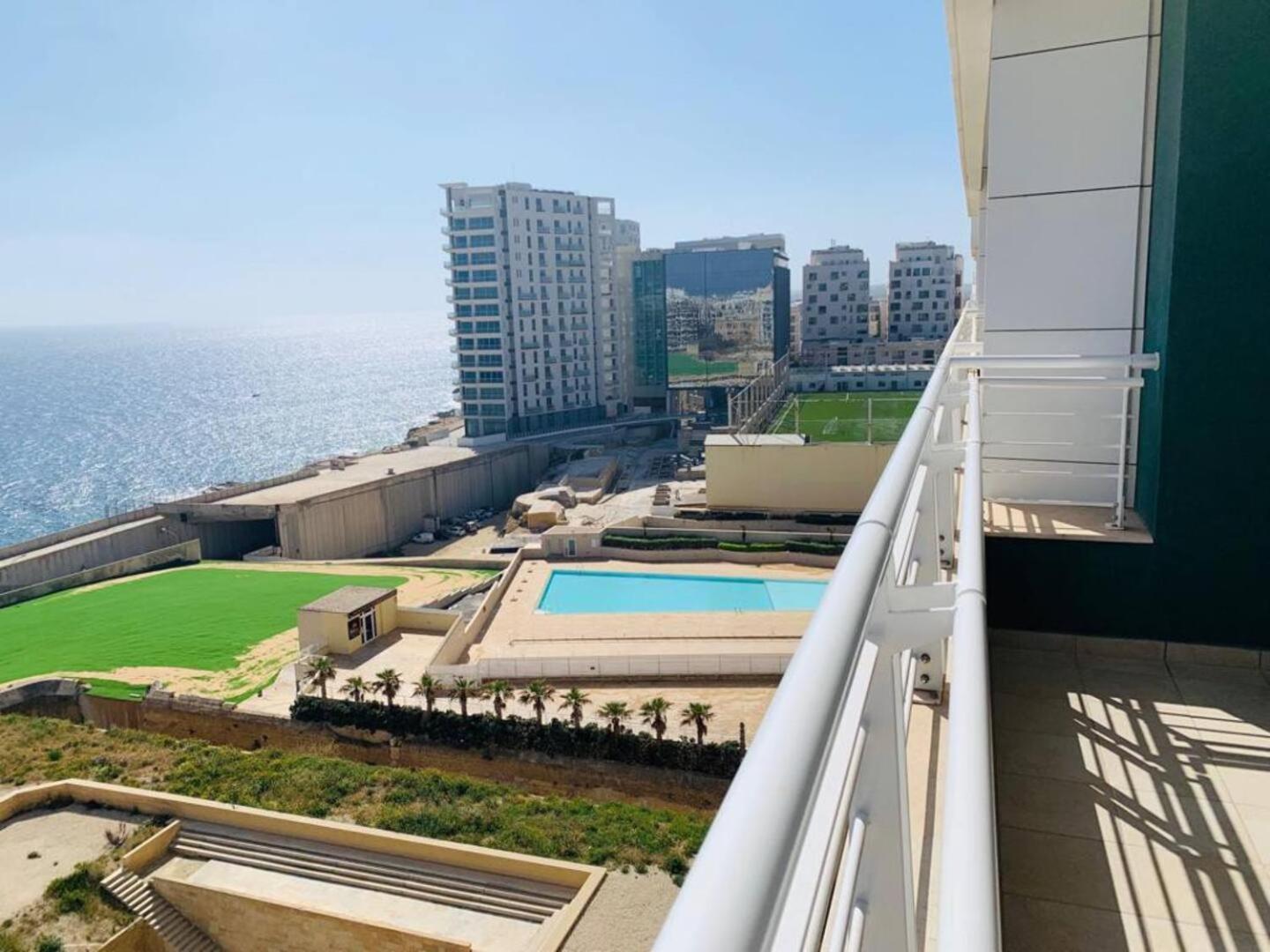 סליאמה Fort Cambridge Apartments By Homely מראה חיצוני תמונה